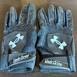 Under Armour Youth Medium Black Batting Gloves - EUC